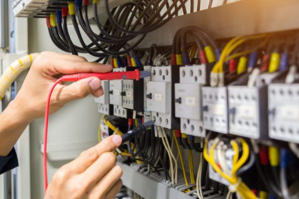 24/7 Tarzana Electrician